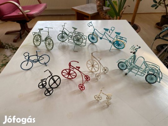 Kerékpár, tricikli, robogó makettek