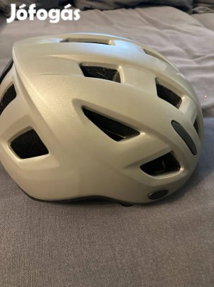 Kerékpár bukósisak