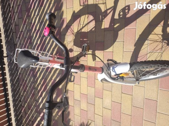 Kerekpár és roller