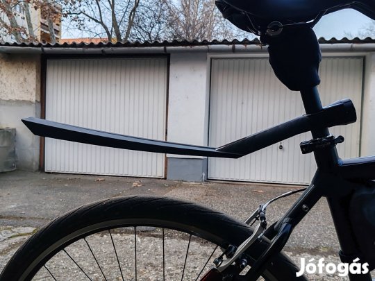 Kerékpár hátsó sárvédő  