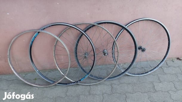 Kerékpár kerekek, ráfok