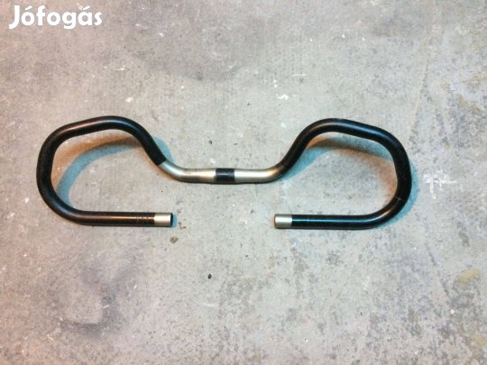 Kerékpár kormány túra kormány