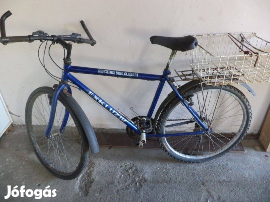 Kerékpár máshol gurulna!