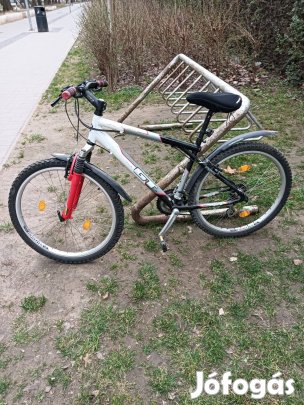 Kerékpár nagyon jó állapotban