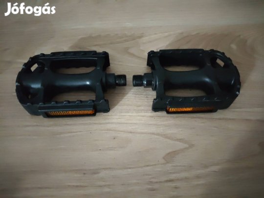 Kerékpár pedál, újszerű.