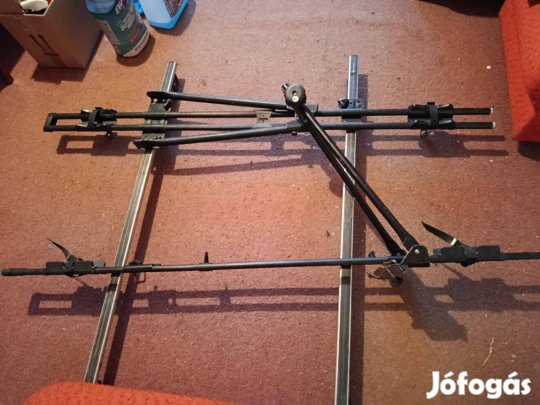 Kerékpár szállító tetőcsomagtartóra