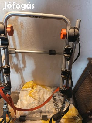 Kerékpár tartó autóra