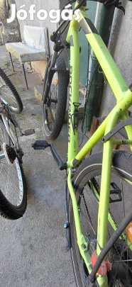Kerékpárok eladóak.