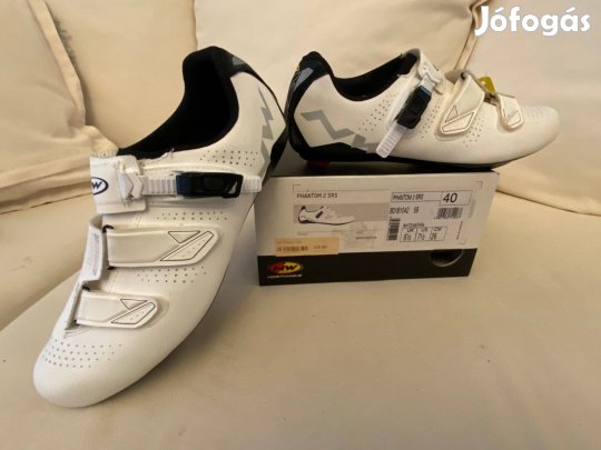 Kerékpáros Cipő Új 40 Méret Northwave Phantom 2 Keo Look Shimano