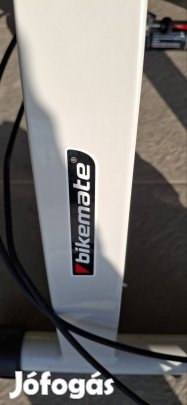 Kerékpáros edzőgörgő