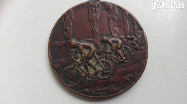 Kerékpáros érem szép db