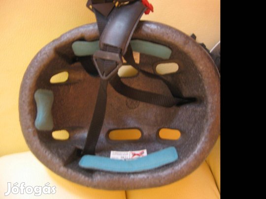 Kerékpáros sisak / Biciklis sisak