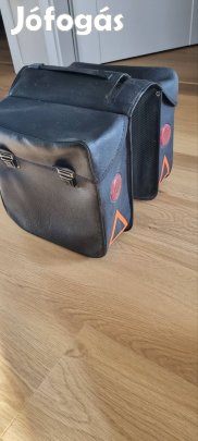 Kerékpáros táska eladó. 