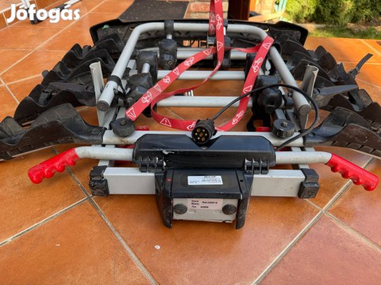 Kerékpárszállító Vonóhorogra