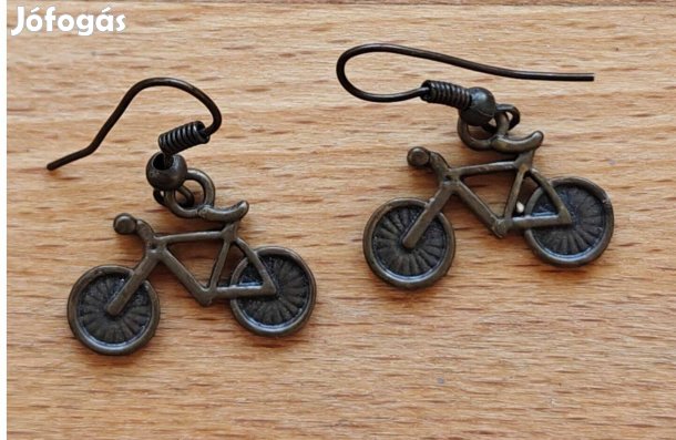Kerékpárt formázó beakasztós bizsu fülbevaló