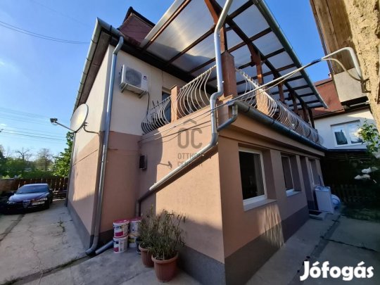 Kerepesi 162 nm-es ház eladó