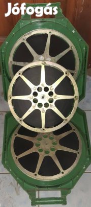 Keresek: 16mm film - 16 mm-es játékfilmeket keresek saját gyűjteményembe
