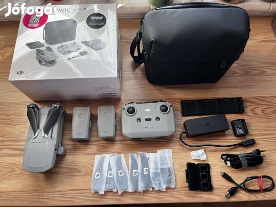 Keresek: DJI Mavic Air 2 Fly More combo