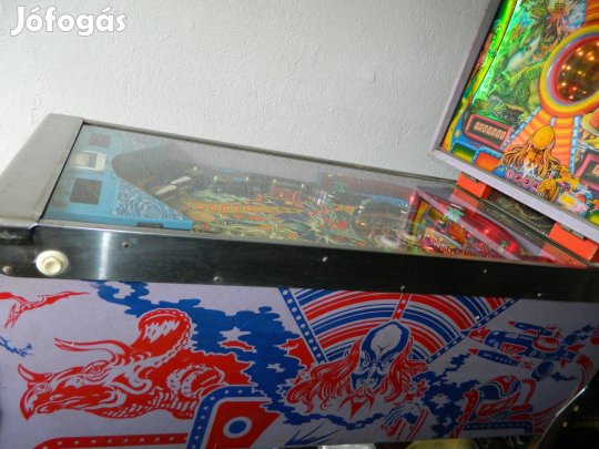 Keresek: Flipper játékokat állapottól függetlenül keresek