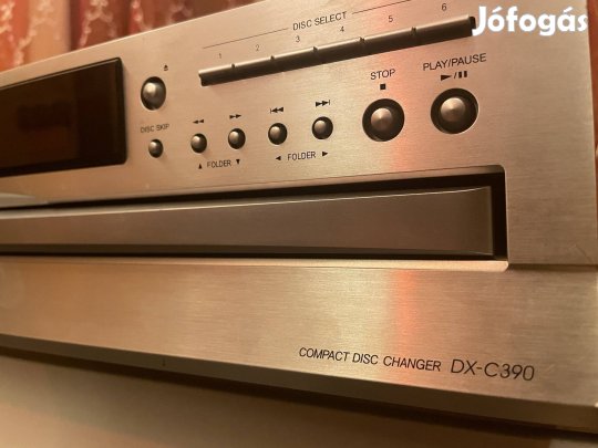 Keresek: HiFi szerviz,  szakember