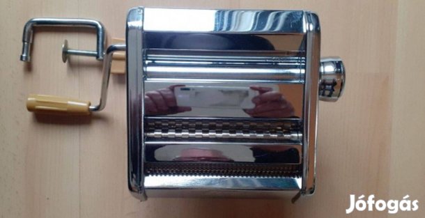 Keresek: Ingyen keresem a következő tárgyakat