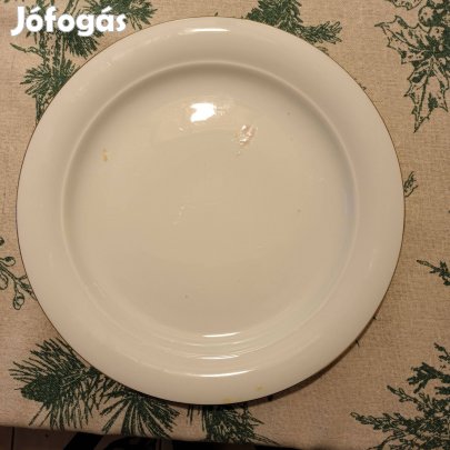 Keresek: Keresek Kahla tányérokat