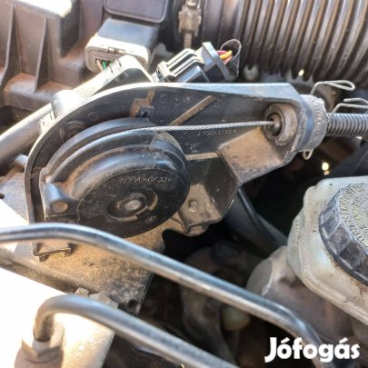 Keresek: Peugeot 406 gázregulator