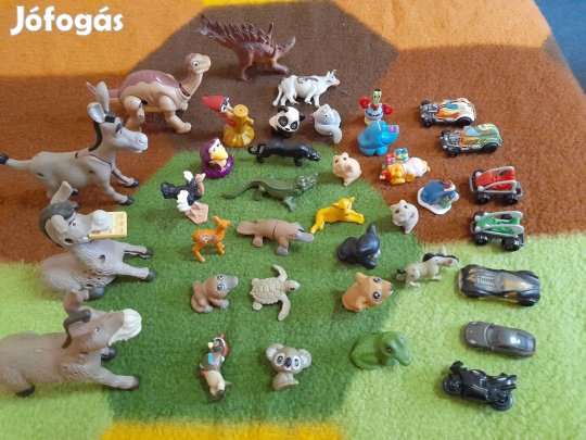 Keresek: kinder tojás (Starwars)szettet keresek!