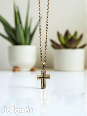 Kereszt rose gold színű köves nemesacél nyaklánc