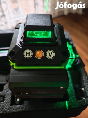 Keresztlézer 16 vonalas 4D,önszintezős,tripoddal,két akkumulátorral,ki