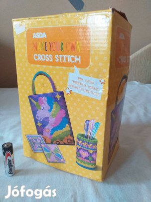 Keresztszemes hímzőkészlet kezdőknek (minimálisan hiányos)