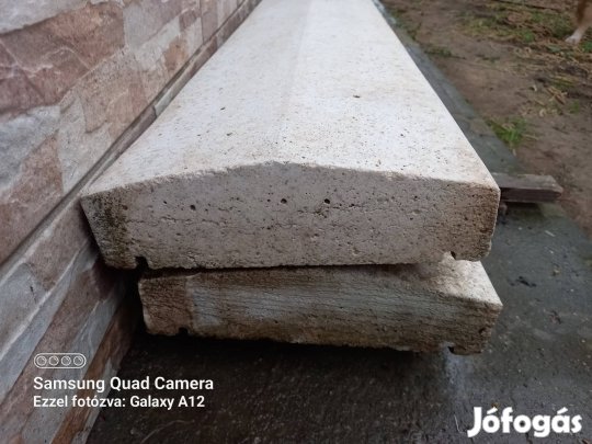 Kerítéshez műkő fedlap 