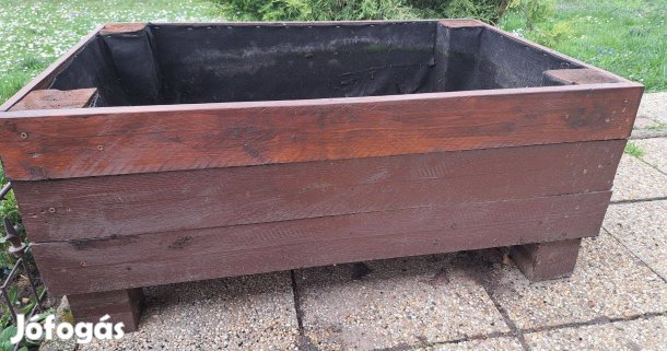 Kertészkedők figyelem - 2 magaságyás eladó