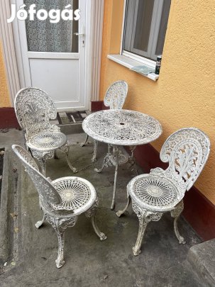 Kerti Bútor garnitúra