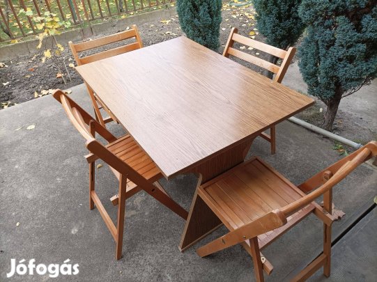 Kerti bútor (asztal+székek)
