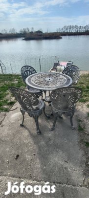 Kerti butor garnitura