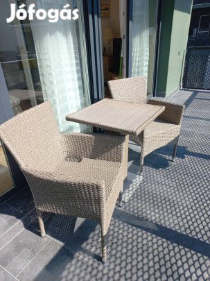 Kerti garnitúra új állapotban eladó