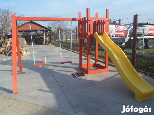 Kerti játék,játszótér,hinta,csúszda,rönk,kutyaház