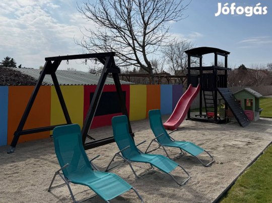 Kerti játszótér eladó