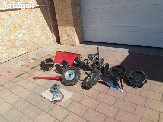 Kerti kapa alkatrészek eladók !