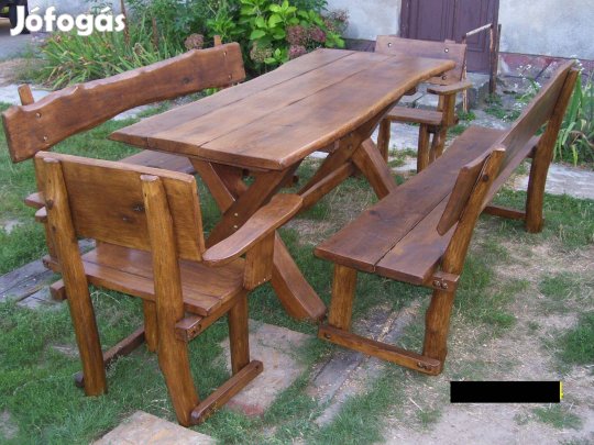 Kerti karfás garnitúra