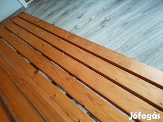 Kerti pad fenyőbútor 