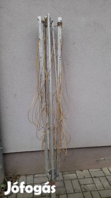 Kerti ruhaszárogató