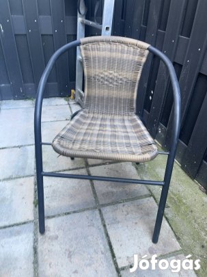 Kerti szék eladó