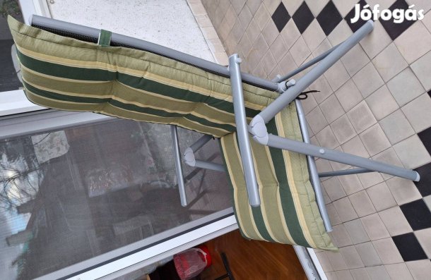 Kerti szék ülőpárnákkal