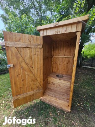 Kerti wc hagyományos kivitel