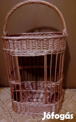 Kertipartihoz új, 50 cm magas piknik kosár,fonott különleges!/62