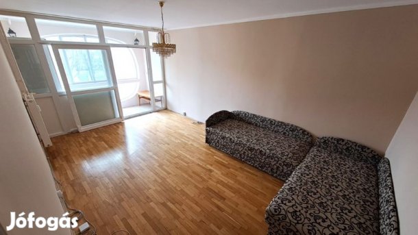 Kertvárosban 3. emeleti 63 nm lakás eladó