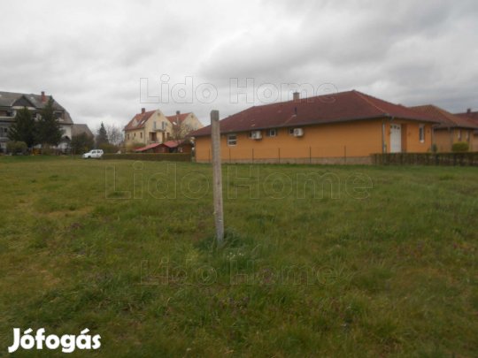 Kertvárosi telek, otthonának szerezze meg!