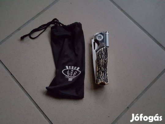 Kés kertészkedéshez vagy kiránduláshoz bográcsozáshoz vagy másra